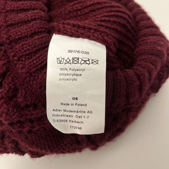 Knitted Beret Amelie bardo with Pompom - Picture 3 of 5